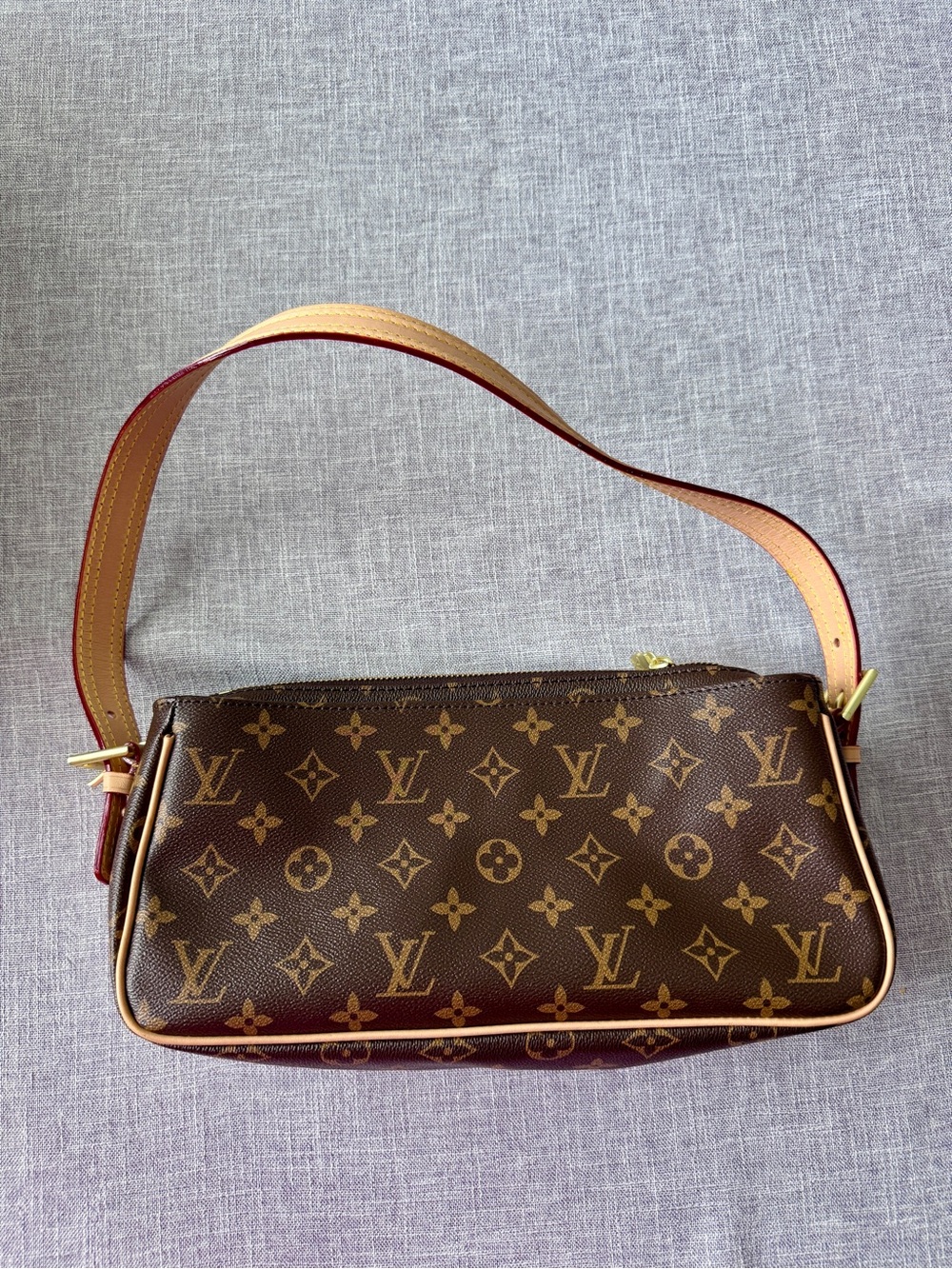 Louis Vuitton Style Monogram Shoulder Bag - Picture 2 of 6